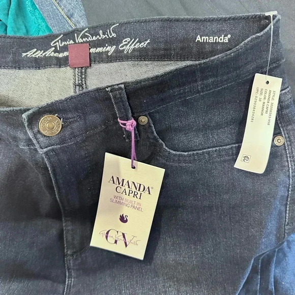 Gloria Vanderbilt Capri Amanda Jeans Dark Blue Wash Built in Slimming Panel 10 - Picture 7 of 8